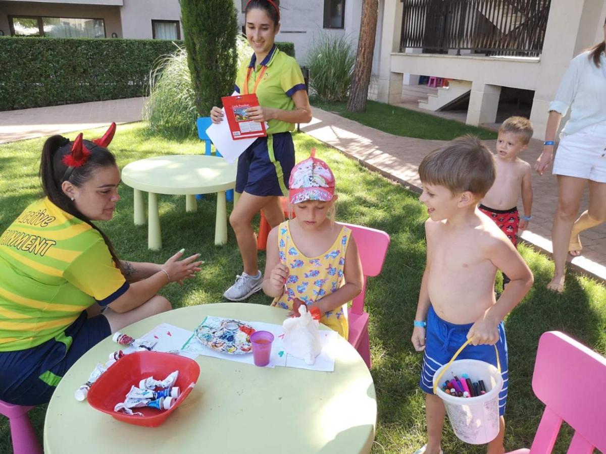 Royal Beach Apartment Barcello B Slăntjev Brjag Exteriör bild