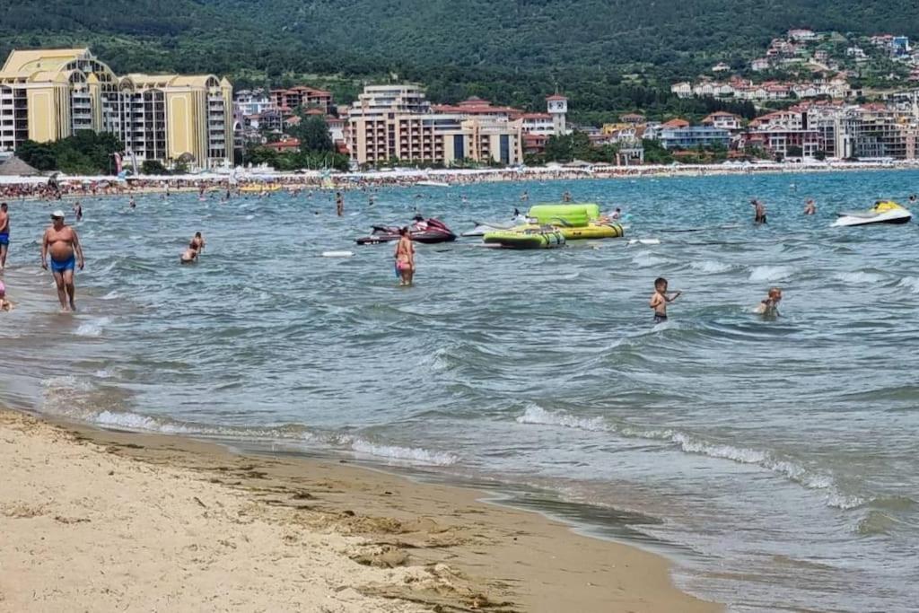 Royal Beach Apartment Barcello B Slăntjev Brjag Exteriör bild